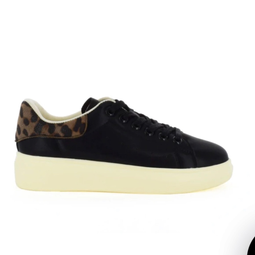 Seven 7 Miki Leopard Platform Sneaker size 11 new with tags